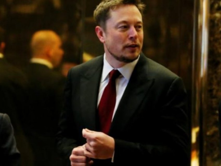 Elon Musk beson se makinat elektrike do të dyfishojnë konsumin e elektricitetit global