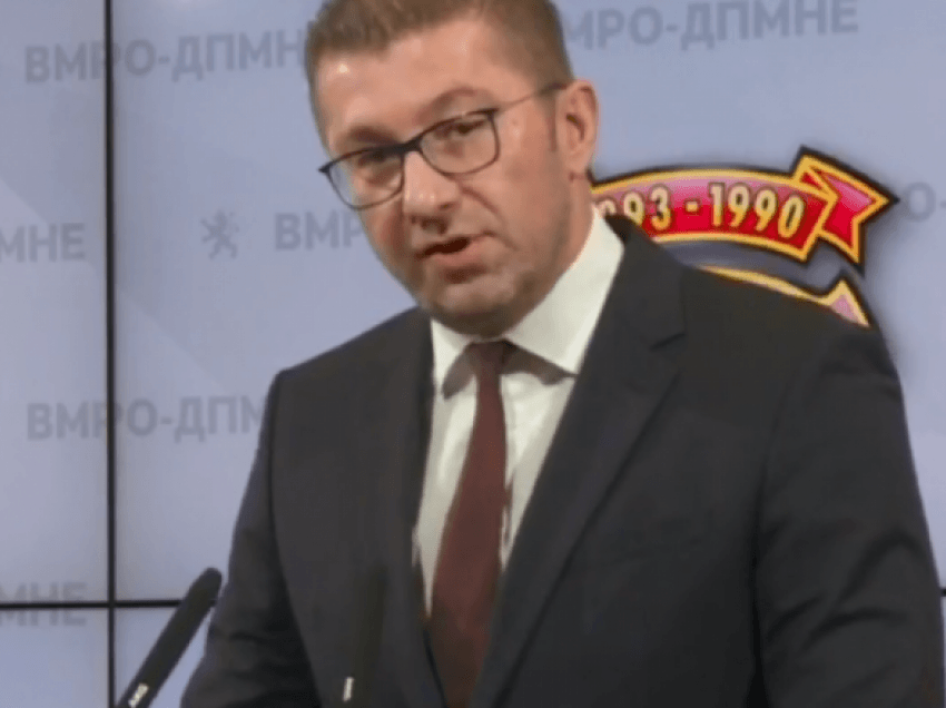 Mickoski kërkon zgjedhje të parakohshme parlamentare