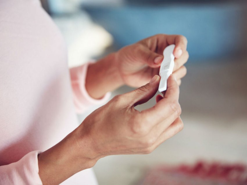 4 simptomat e hershme të shtatzënisë, të dytin nuk do ta besoni