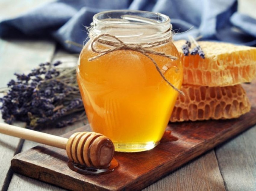 Evitoni antibiotikët, hani mjaltë