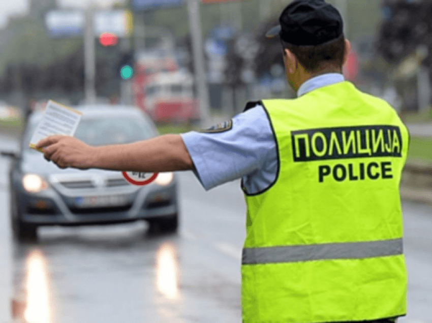 Gjobiten 190 shoferë në Shkup