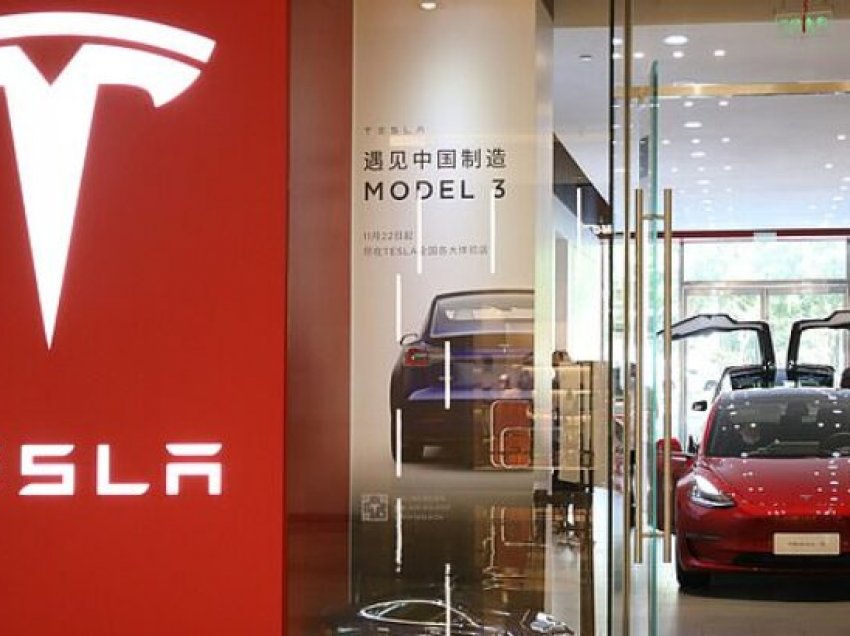 Vlera e Tesla më e lartë se e 6 prodhuesve më të mëdhenj të makinave