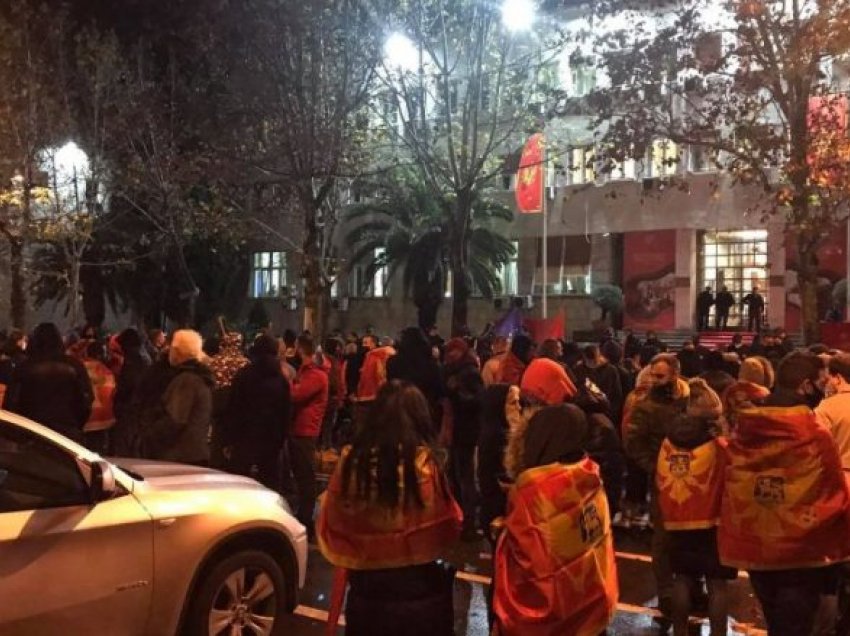 Protesta para parlamentit të Malit të Zi