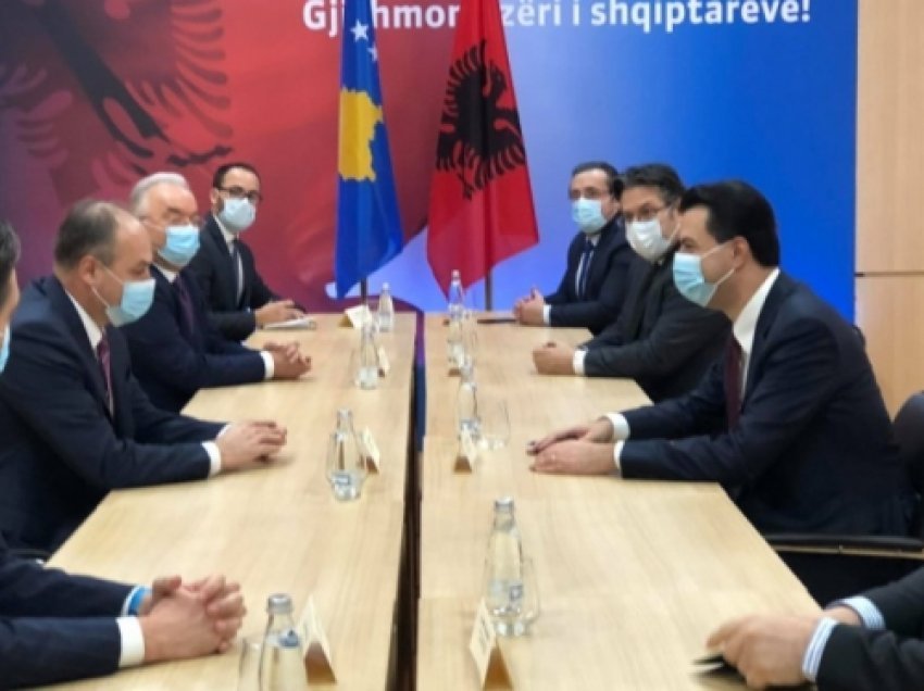 ​Hoxhaj nga Tirana: PDK do të udhëheq qeverinë e ardhshme të Kosovës