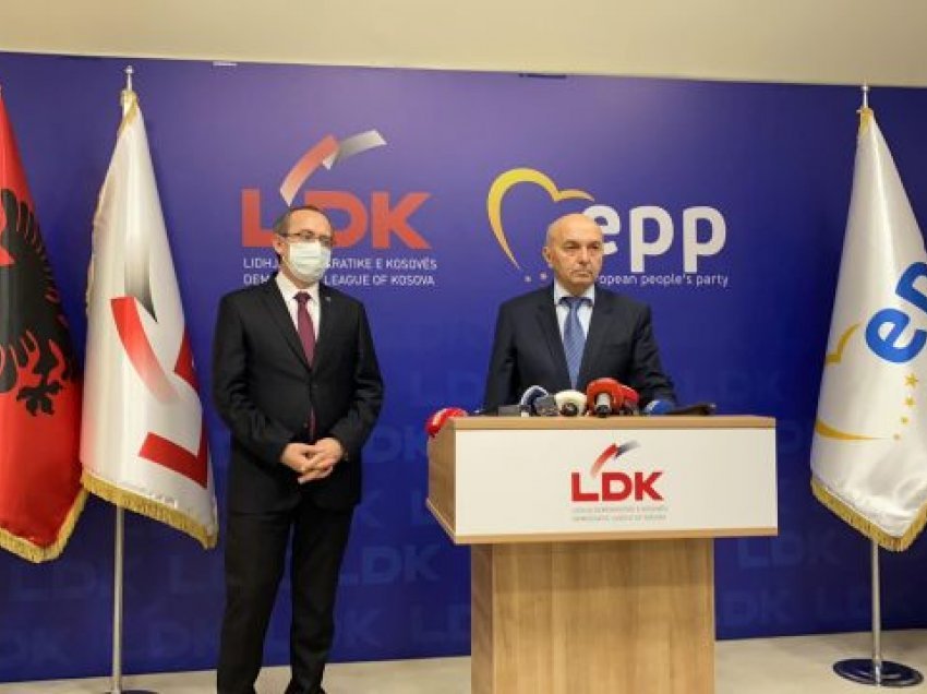 Mustafa tregon a do të shkojë në zgjedhje LDK-ja me koalicion paragjedhor
