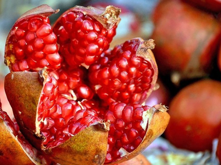 Niseni vitin e ri mbarë me shegë – Fruti plot vlera