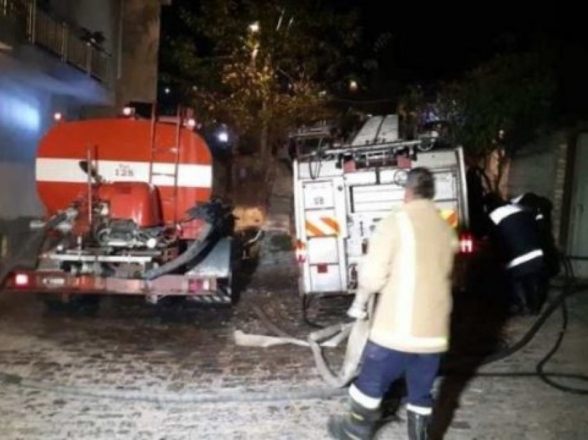 Zjarr në Prizren/ qytetares i digjet vetura
