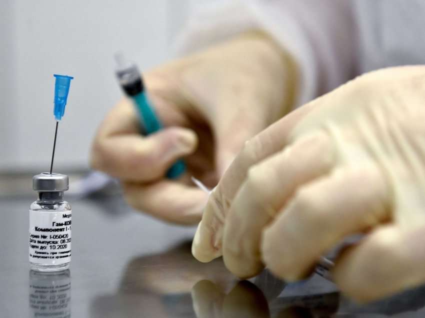 India prodhon miliona doza të vaksinës për COVID-19