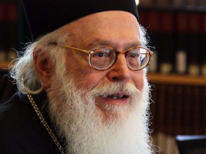 Mediat greke japin detaje për gjendjen e Kryepeshkopit Janullatos