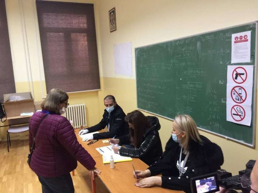 ​Hapen të gjitha qendrat e votimit në veri të Mitrovicës