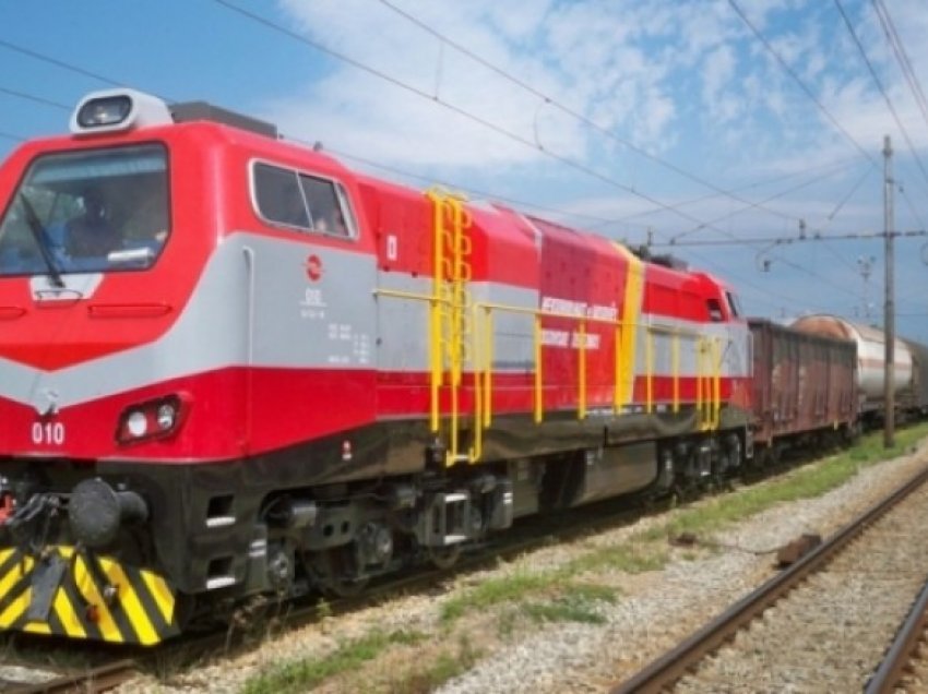 Hekurudhat e Maqedonisë në gjendje të mjerueshme