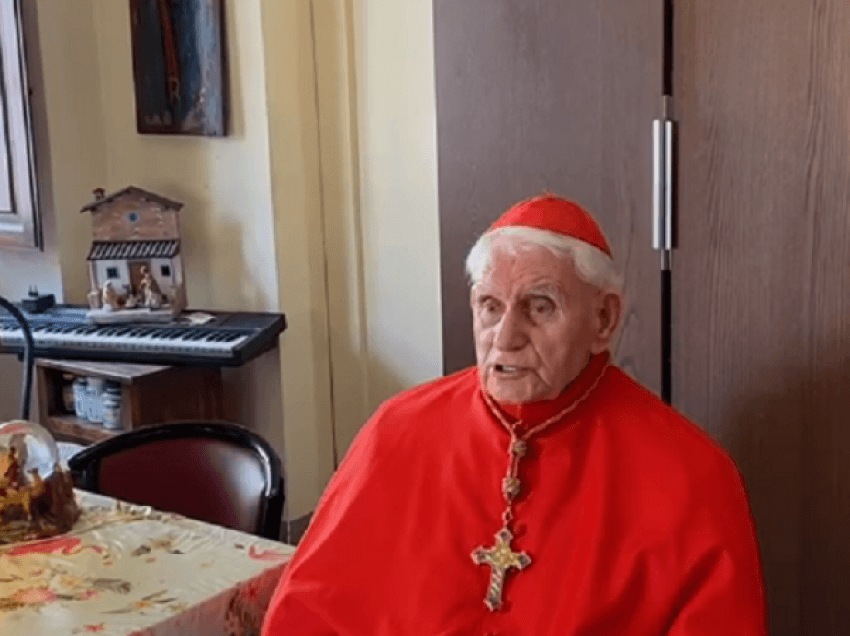 Kardinali, Ernest Troshan Simoni uron Pashkët: Krishti i ngjallur përcjelltë te ju jetë  e shëndet!