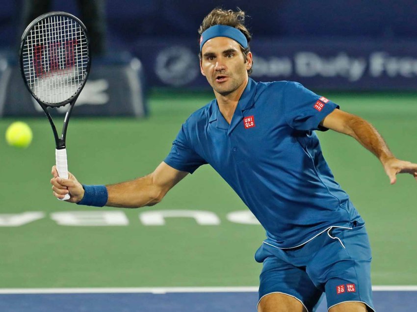 Federer zbret në vendin e shtatë