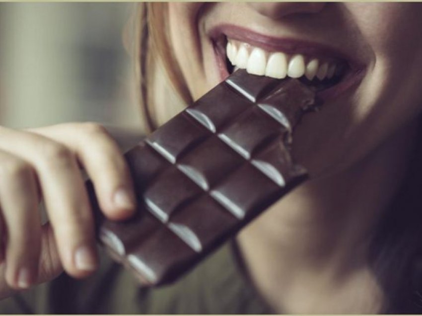 Studimi i ri ka zbuluar efektin befasues të çokollatës së zezë në shpenzimin e energjisë