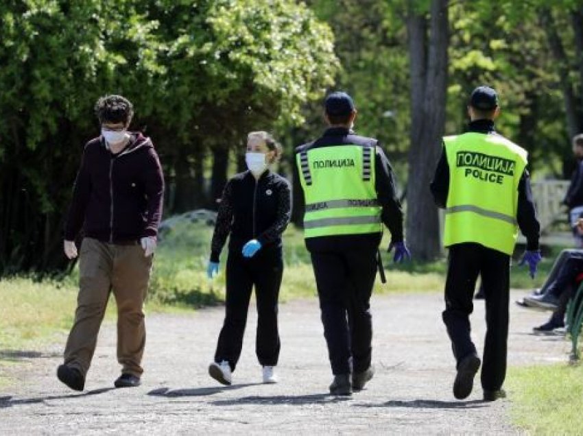 MPB: Dje 21 shkelje të orës policore, 584 gjoba për mosmbajtje të maskave