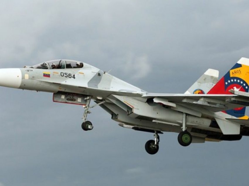 Venezuela po i braktis aeroplanët luftarakë rusë ‘Sukhoi SU-30’