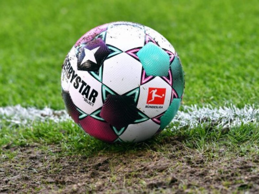 Fitojnë tifozët, Bundesliga i thotë lamtumirë të hënës