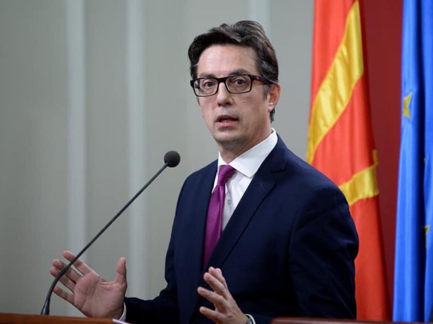 Presidenti i Maqedonisë Veriore flet për rivendosjen e kufijve në Ballkan 