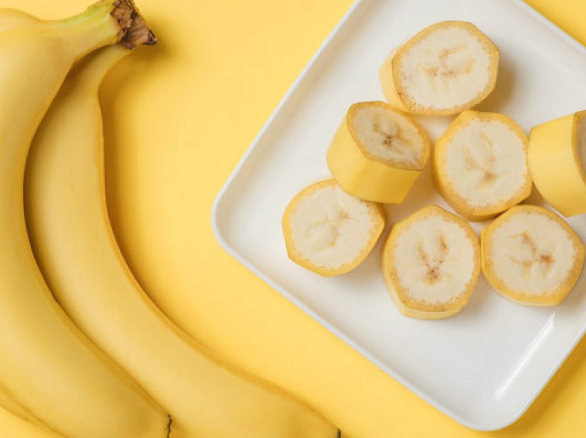Dieta e bananes rikthehet në trend për vajzat