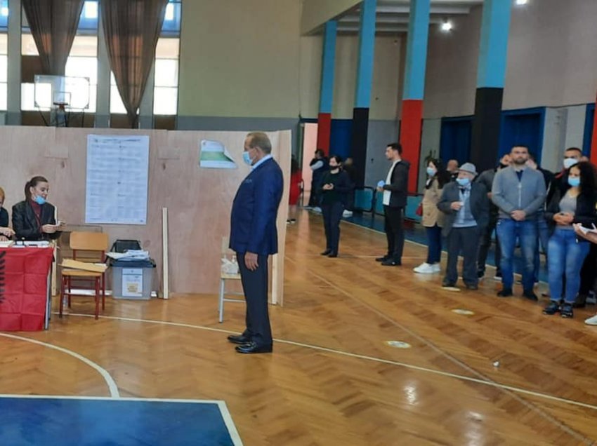 Edhe Behgjet Pacolli voton në Shqipëri