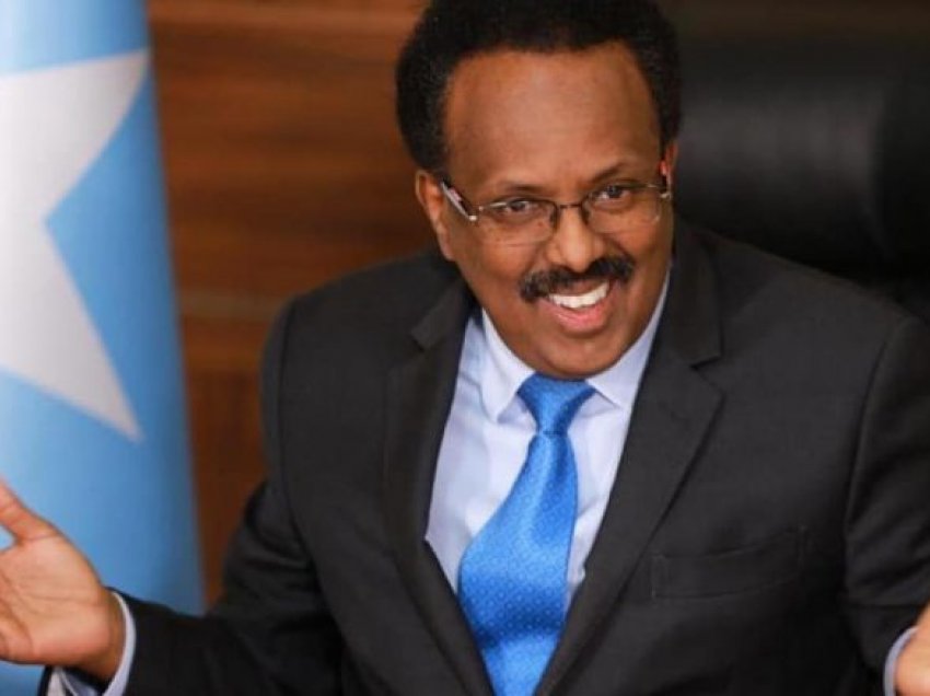 Presidenti zgjat mandatin e vet edhe me dy vjet, shkakton trazira në Somali