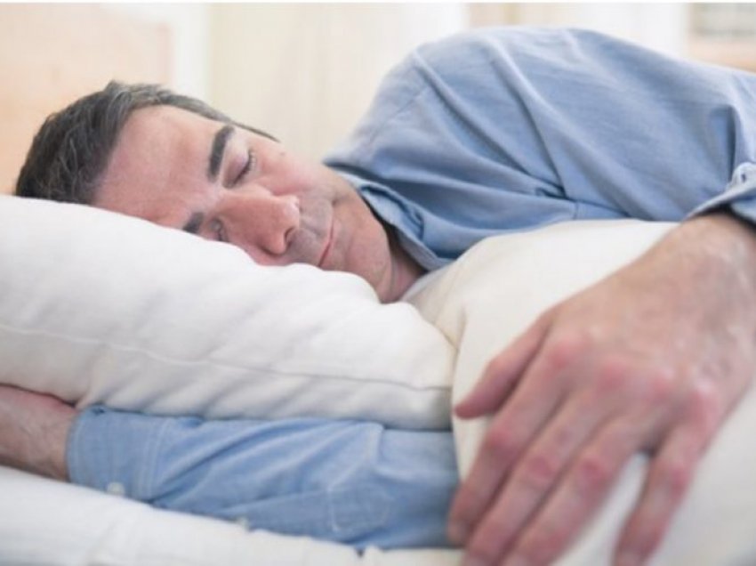 Si po ndikon pandemia në gjumin tuaj? Çfarë duhet të dini