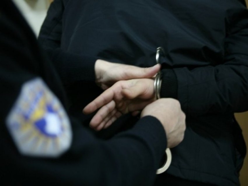 Arrestohet 18 vjeçari E.G, dyshohet se është i përfshirë në 9 vjedhje të rënda në Prishtinë