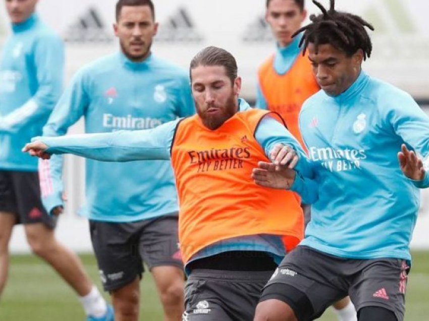 Ramos i bashkohet skuadrës në stërvitje