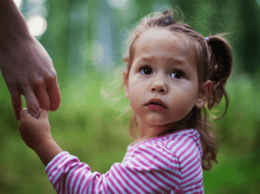 Psikologët: Jepuni fëmijëve vetëbesim