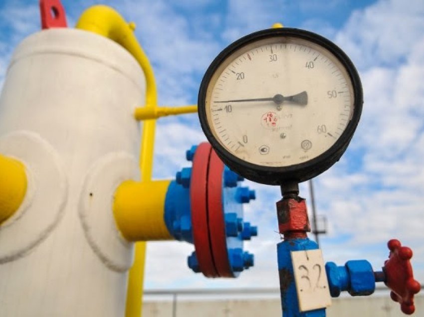 ​Parlamenti Evropian: Të ndalohet importi i gazit dhe naftës ruse nëse pushtohet Ukraina