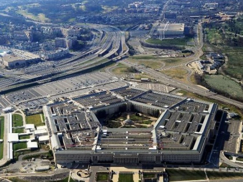 ​Pentagoni: Vaksinimi i detyrueshëm i ushtarëve amerikanë deri më 15 shtator 