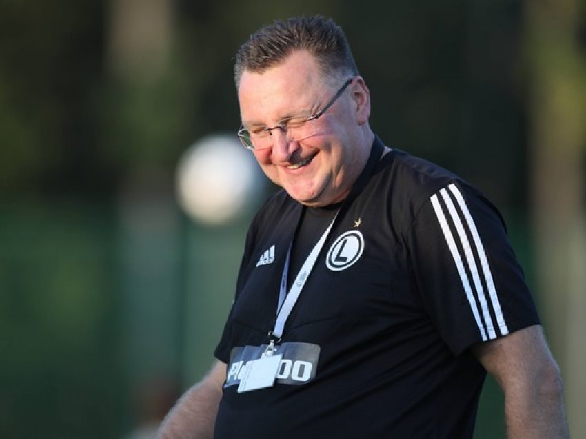 Trajneri i Legias vlerëson sulmuesin shqiptar