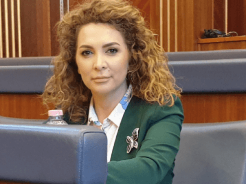 Albena Reshitaj kandidate e VV-së për kryetare të Suharekës?