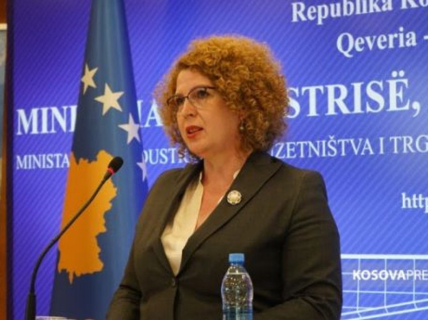 Po shiten më lirë në Kosovë sesa tregun e brendshëm të Serbisë, ministrja Hajdari deklarohet rreth bllokave të importuar 