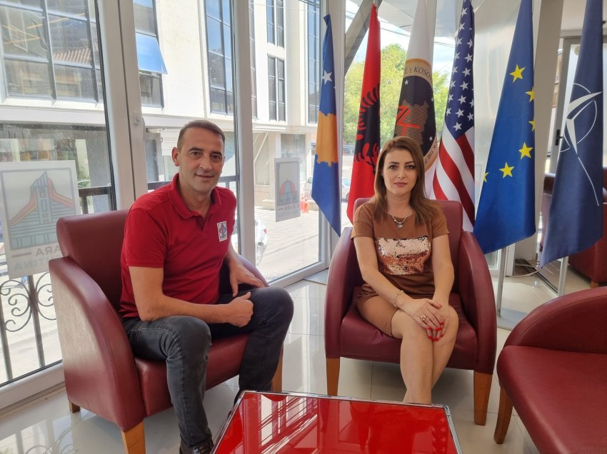 Ish-kandidatja për deputete nga Nisma i bashkohet ekipit të Haradinajt 