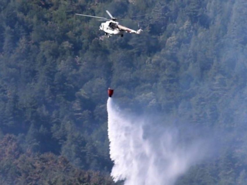 Për shuarjen e zjarrit në rajonin e Dibrës të angazhuar dy helikopterë