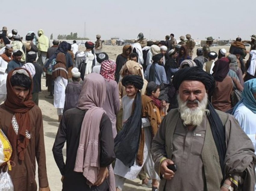 88 mijë refugjatë afganë drejt shteteve mikpritëse