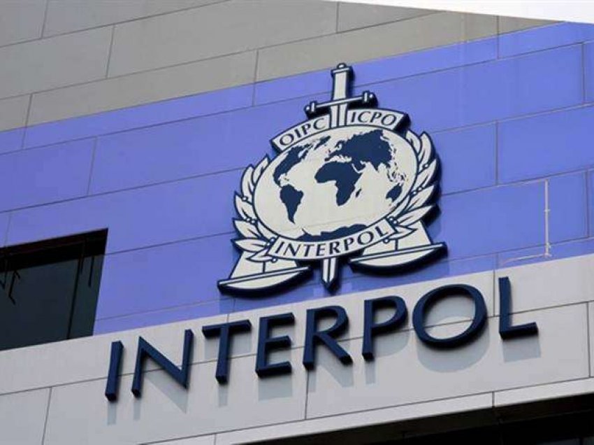 Interpol lëshon alarm se grupe kriminale po bëjnë...