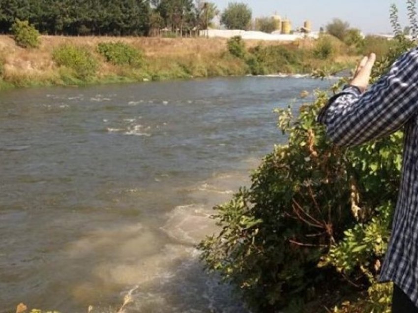 Në Lumin Vardar gjendet trupi i një djali të mitur