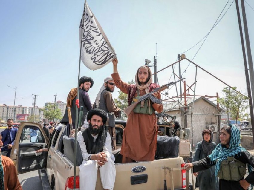 “Tradhtarët të shkohen në hu”/ Talebanët hartojnë “listën e terrorit”!