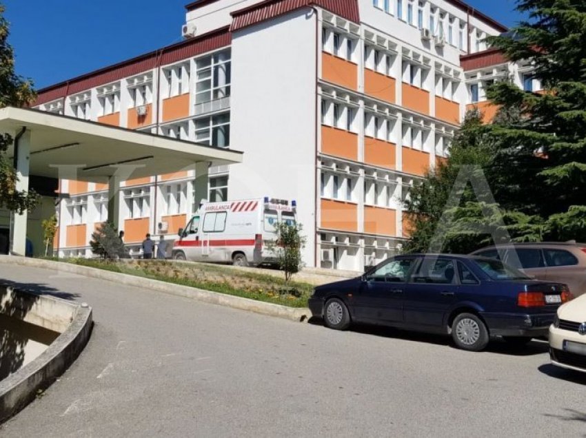 Në Spitalin e Pejës 57 pacientë në gjendje të rëndë shëndetësore si pasojë e COVID 19