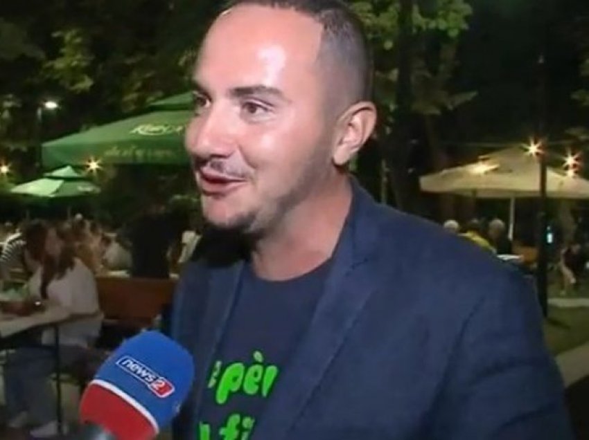 Sulmoi Festën e Birrës, Sailanji feston bashkë me miqtë e tij në Korçë: Më e mira e Shqipërisë