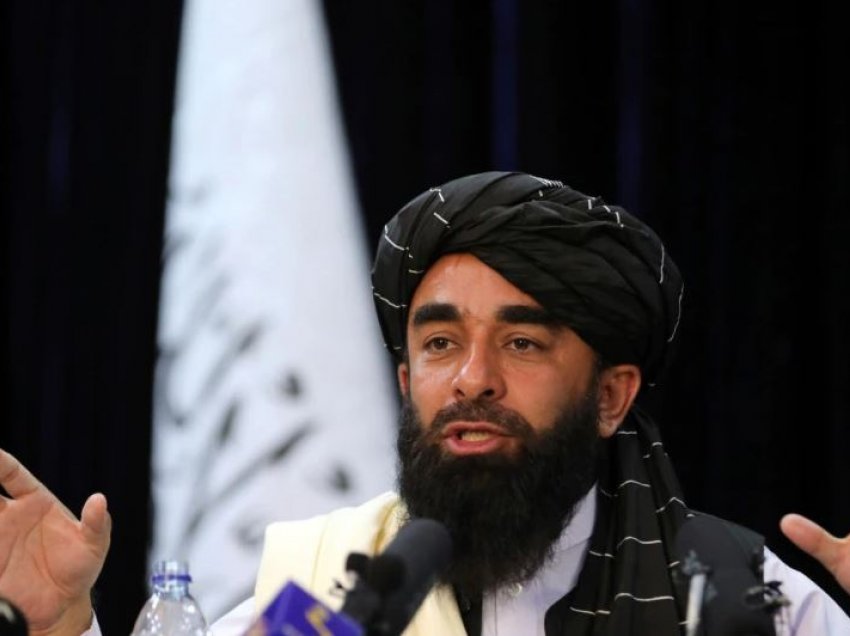 Talibanët i përgjigjen sulmit amerikan me dron, janë pranë shpalljes së qeverisë së re