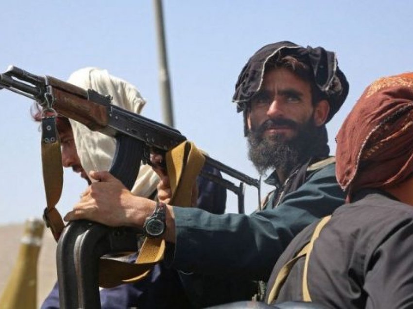8 luftëtarë talibanë vriten në luftimet e armatosura 