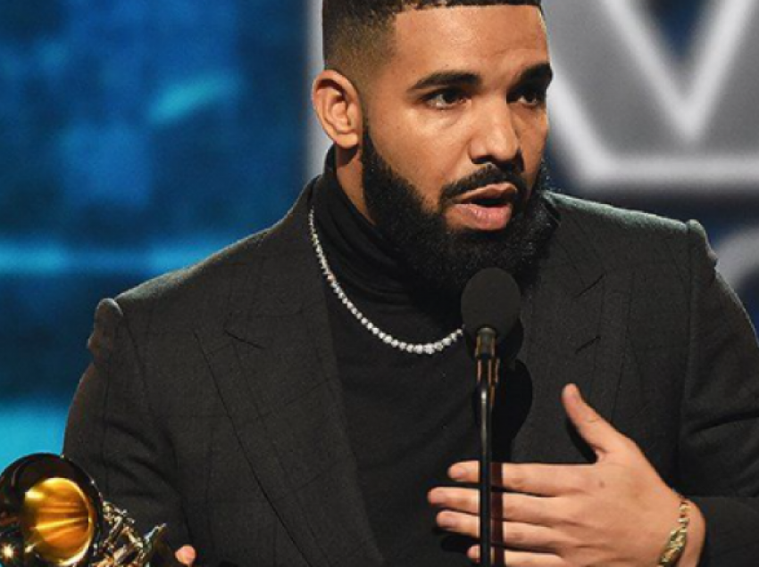 Drake tërhiqet nga gara për çmimet e “Grammy Awards 2022”