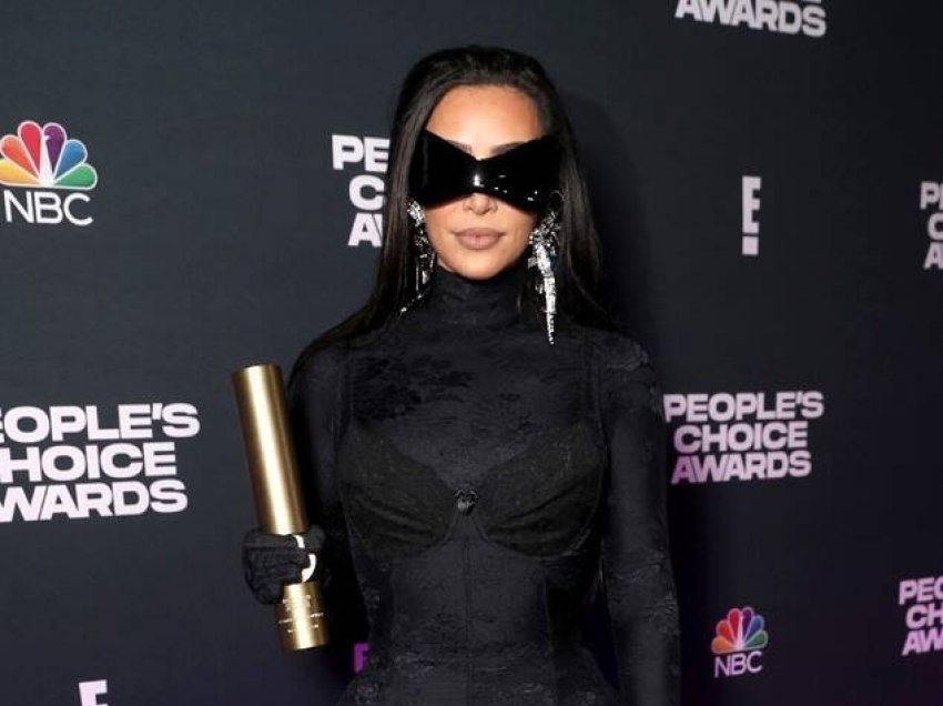 Kim Kardashian merr titullin “Ikonë e Modës”, ja çfarë tha për Kanye West…