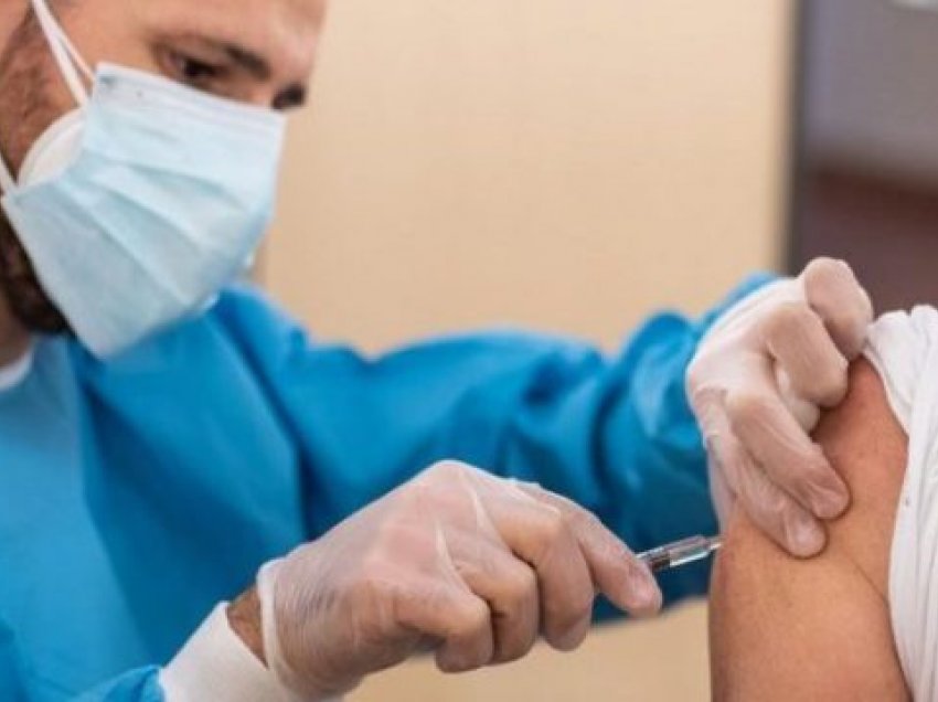 Profesori i hematologjisë kërkon që ata që nuk vaksinohen të jetojnë në mal