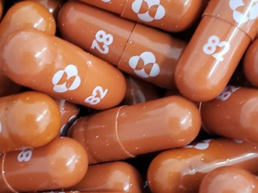 Danimarka miraton përdorimin emergjent të pilulës Merck