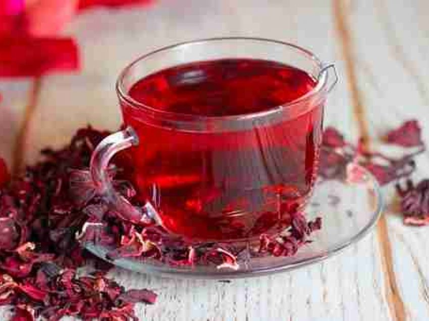 Këto dy lloje çaji ndihmojnë kundër kollës, gripit dhe ftohjes