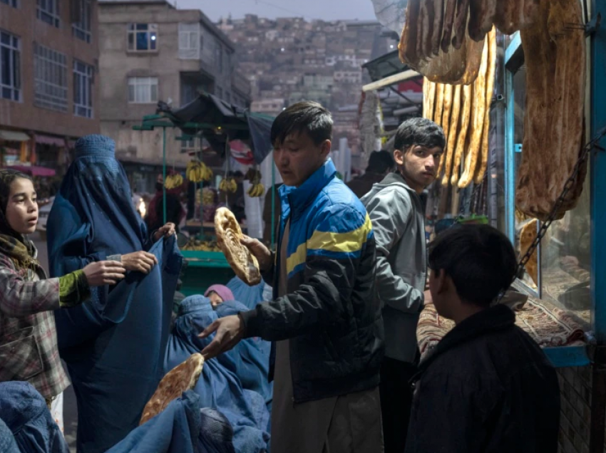 Shtetet myslimane kërkojnë krijimin e një fondi humanitar për Afganistanin